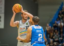 Jena Paderborn 23102021 00033